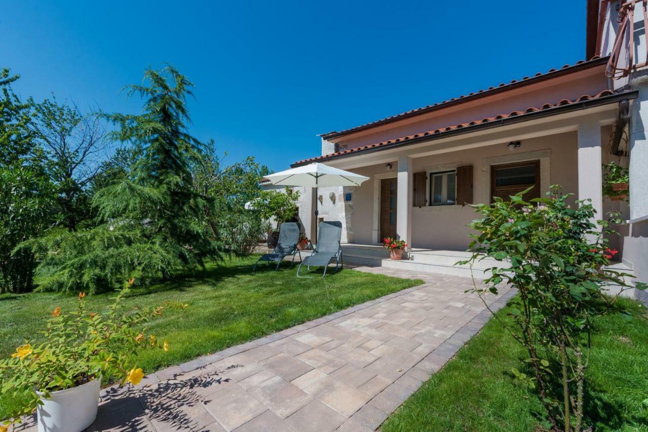Nedeščina Holiday Home Mattiuzi מראה חיצוני תמונה